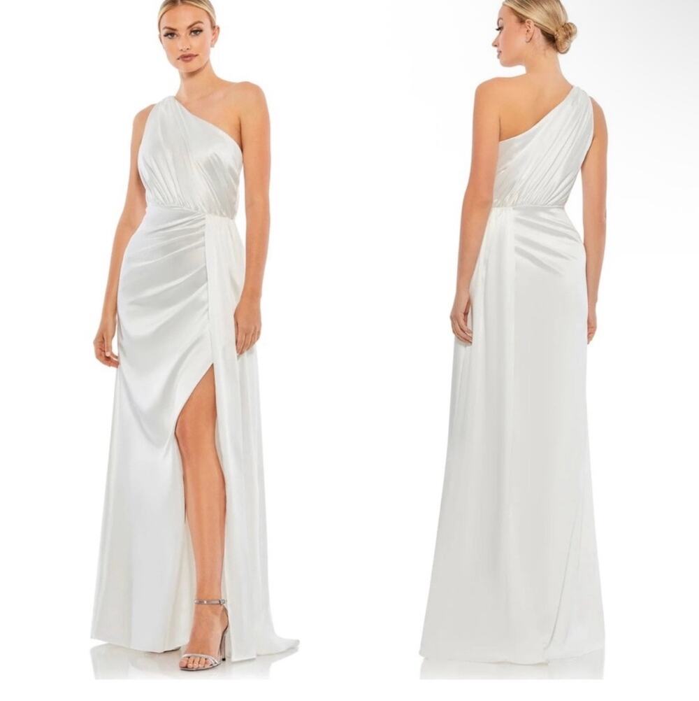 Ieena  MAC DUGGAL 26654 gown long dress sz 2 white bridal